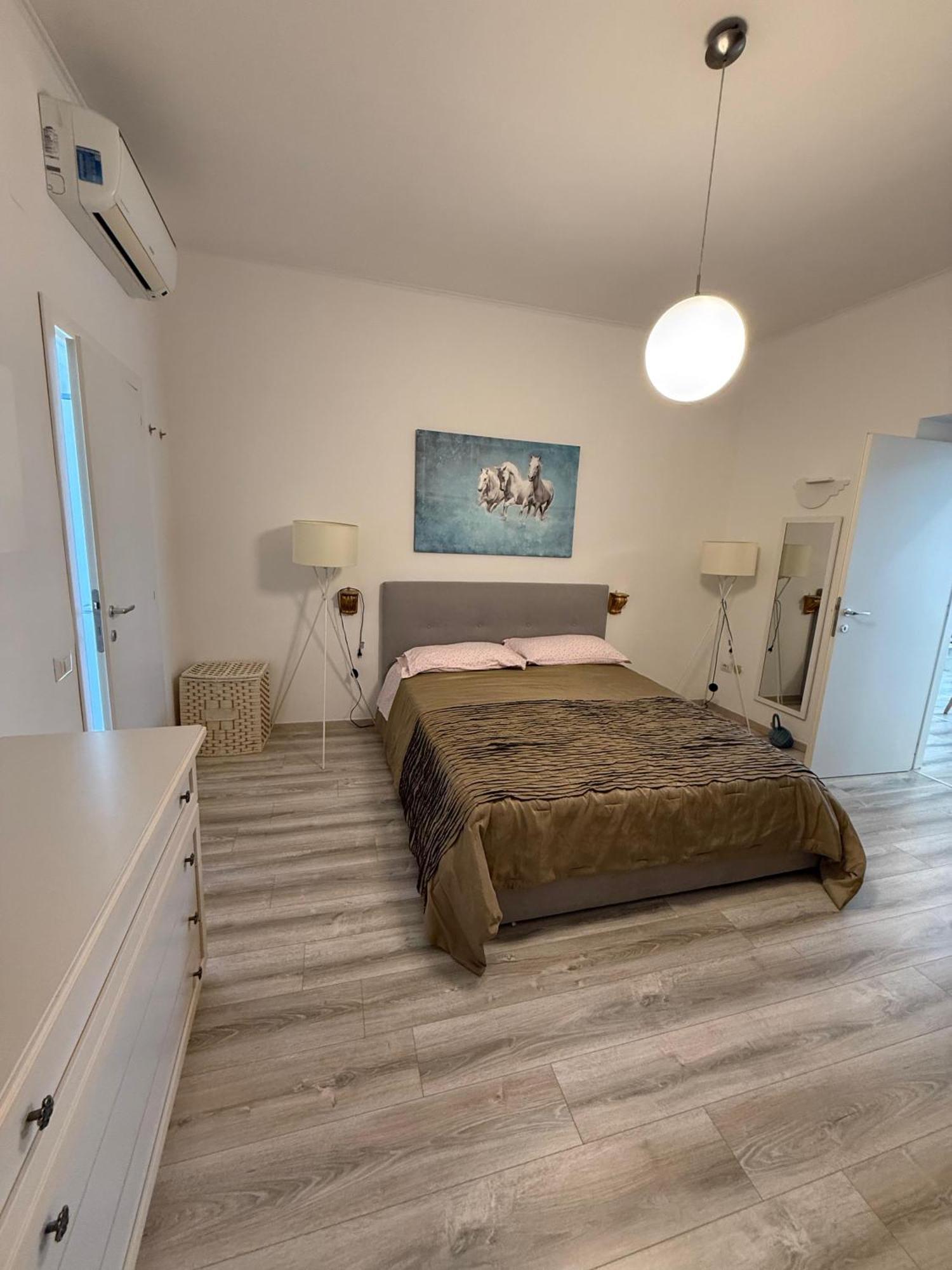 Panoramic Apartment Napoli Eksteriør billede